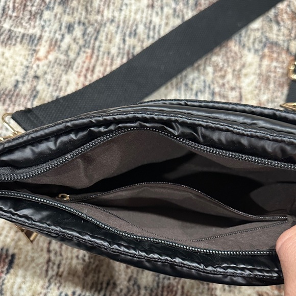 Source Unknown Quilted Black Crossbody Bag - Picture 2 of 5